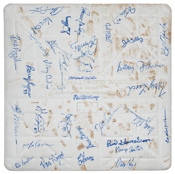 2006 New York Mets Game Used Base Signed by 32 Mets Legends (MLB Authenticated & Steiner)